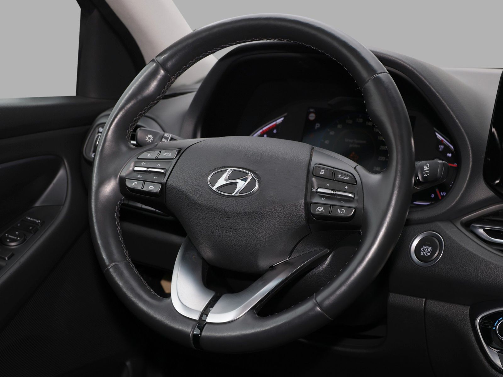 Hyundai i30 Edition 30+  Panodach neuer Motor 0 KM foto 10