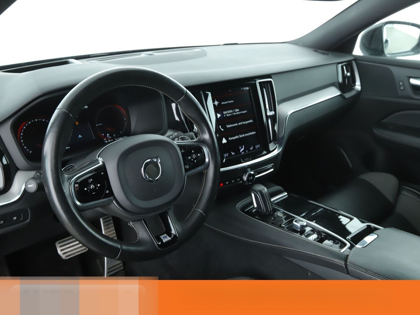 Volvo 2.0 T8 Plug-in Hybrid R Design AWD Aut.*NAV*HUD* foto 11