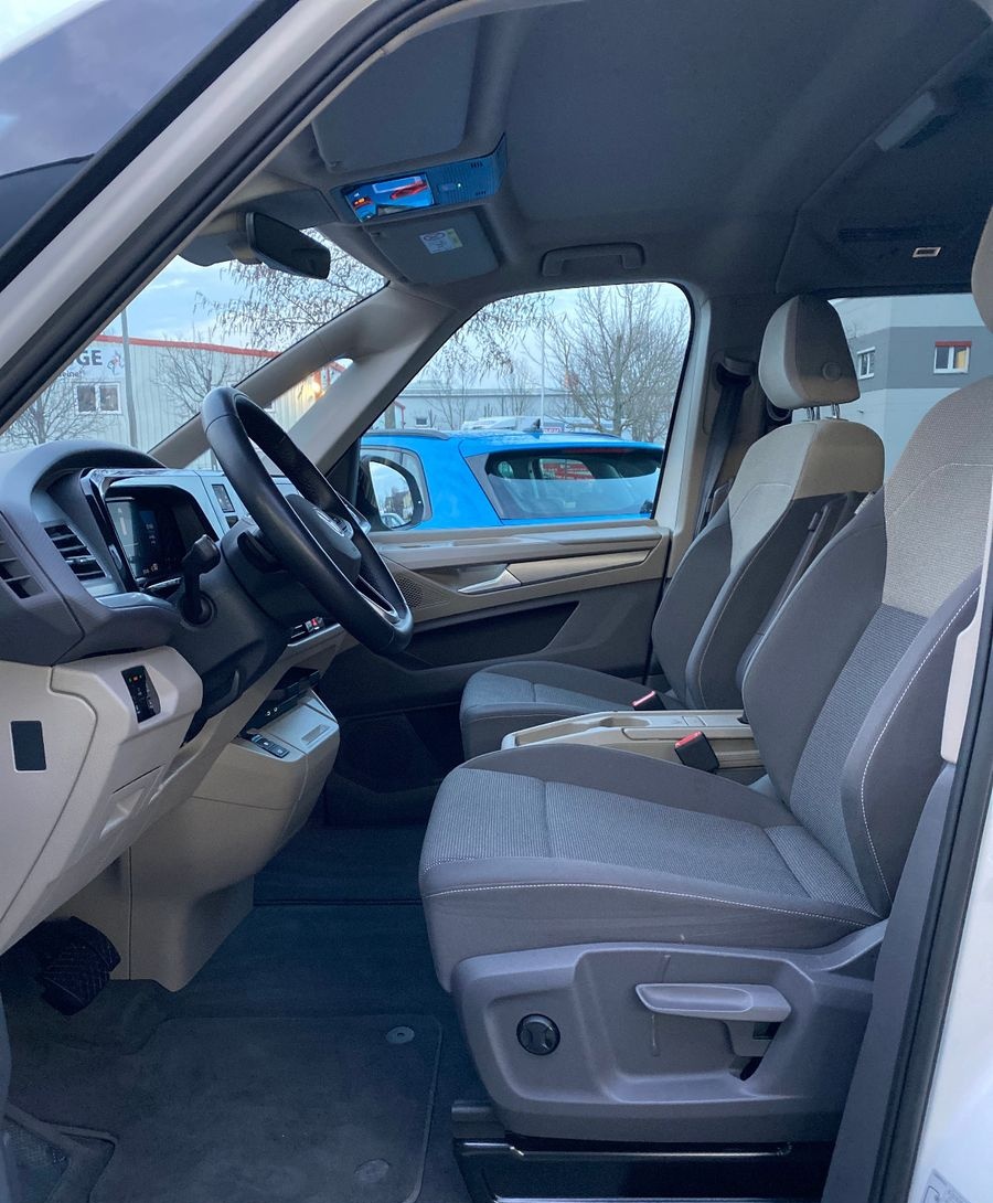 Volkswagen T7 Multivan Life DSG Navi LED Tisch foto 7