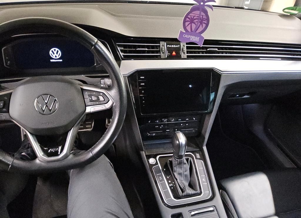 Volkswagen Passat Variant Elegance 4Motion *NP70*R-LINE*AHK foto 4