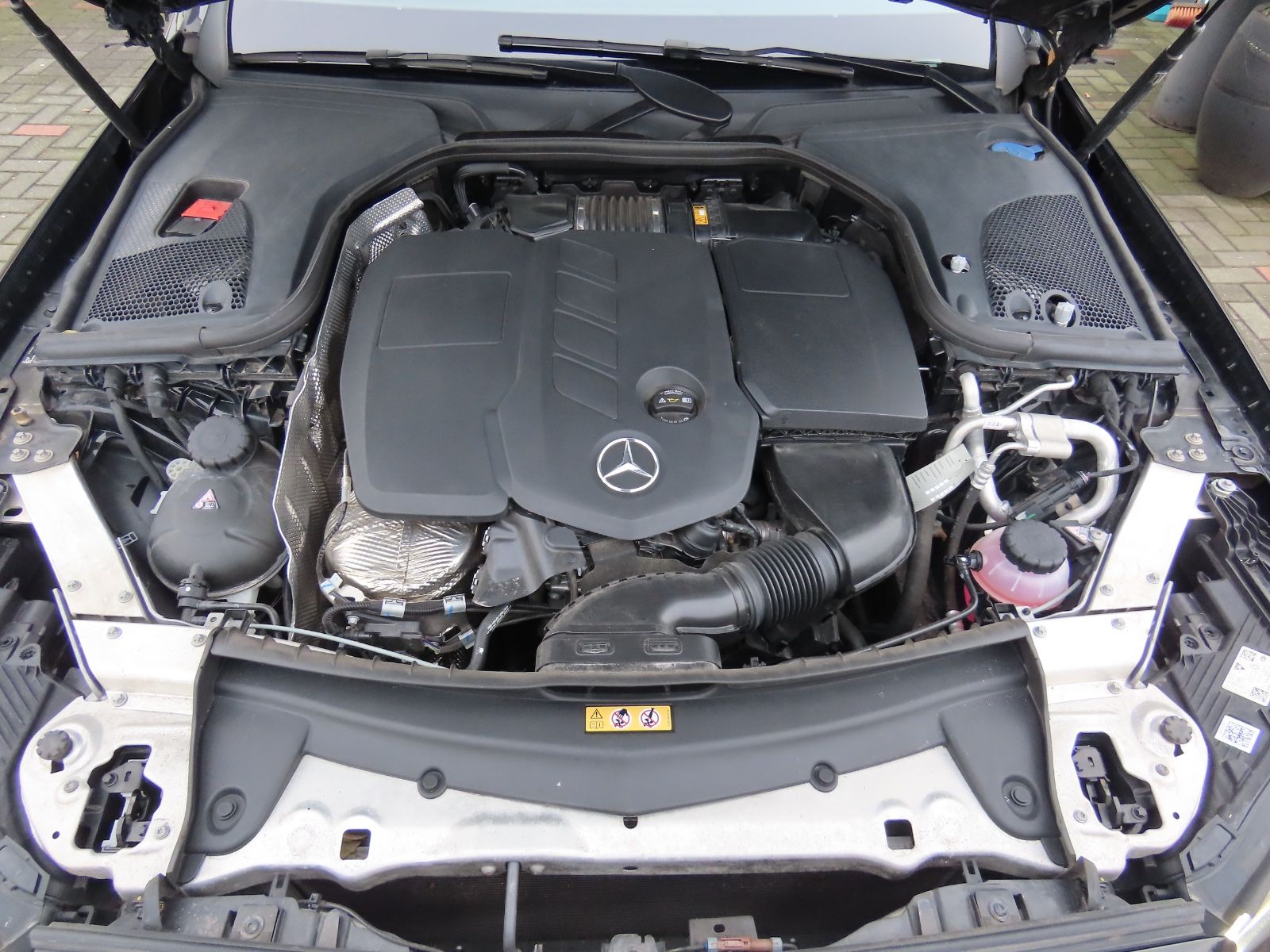 Mercedes-Benz E 220d Avantgarde Leder Ambiente Schiebedach foto 23