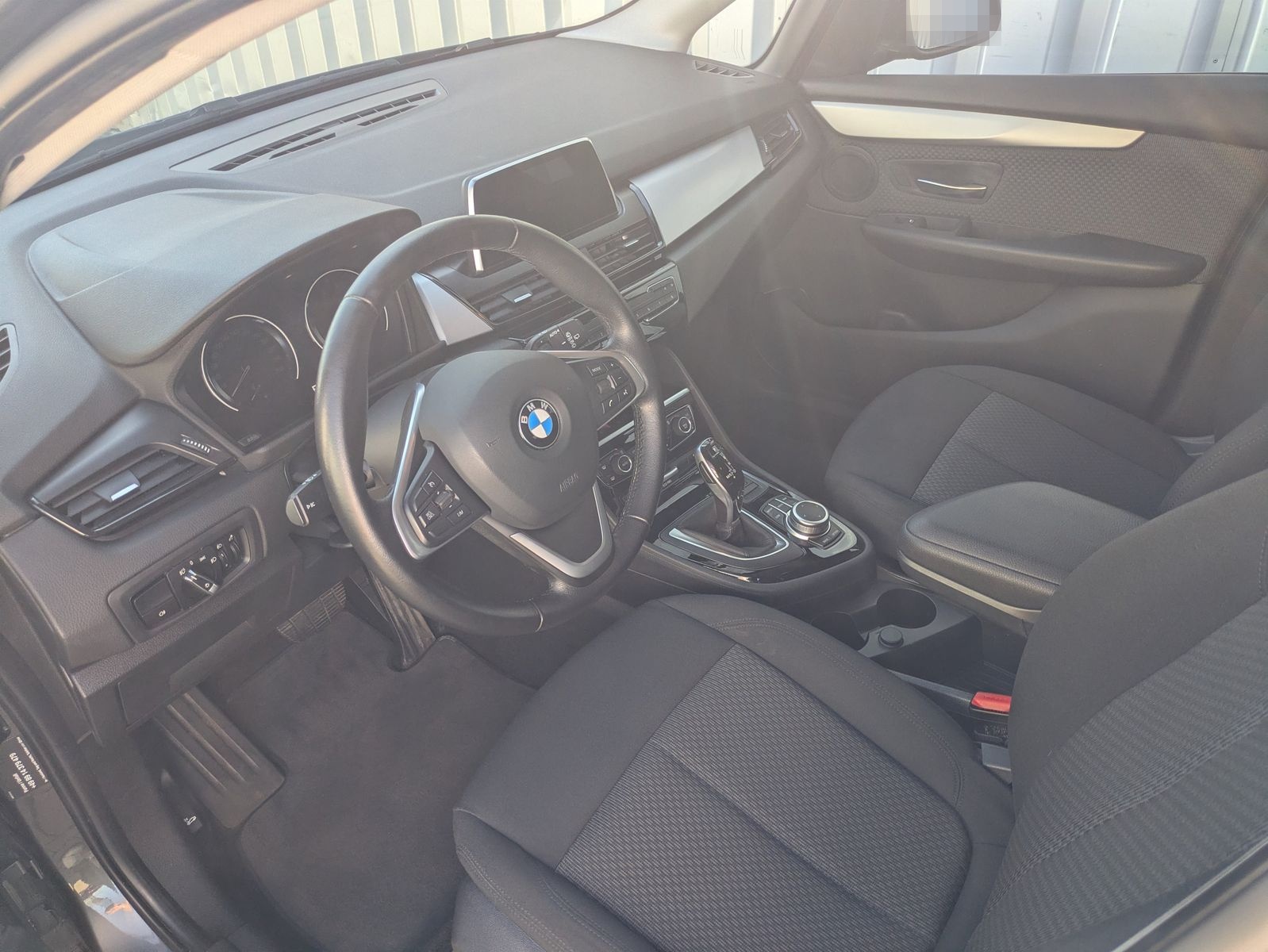 BMW 220i Active Tourer Advantage AHK LED Navi Tempom foto 9