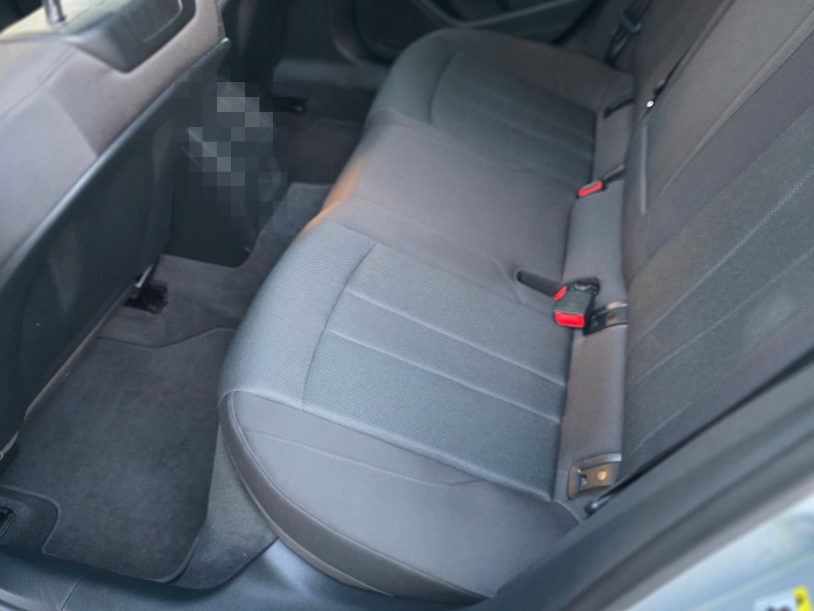 Audi A4 Avant 35 TDI advanced,360KAM,LED,1Hand foto 15