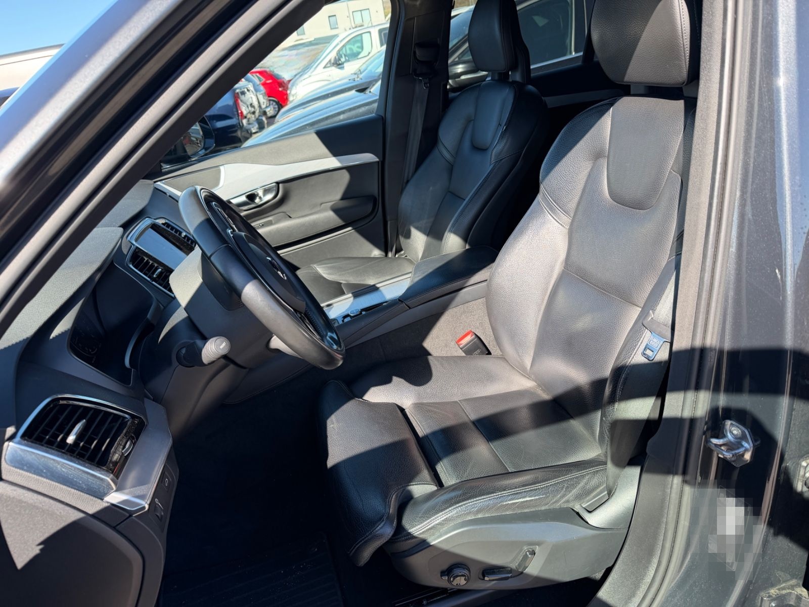 Volvo XC90 Momentum AWD 7 Sitzer foto 11