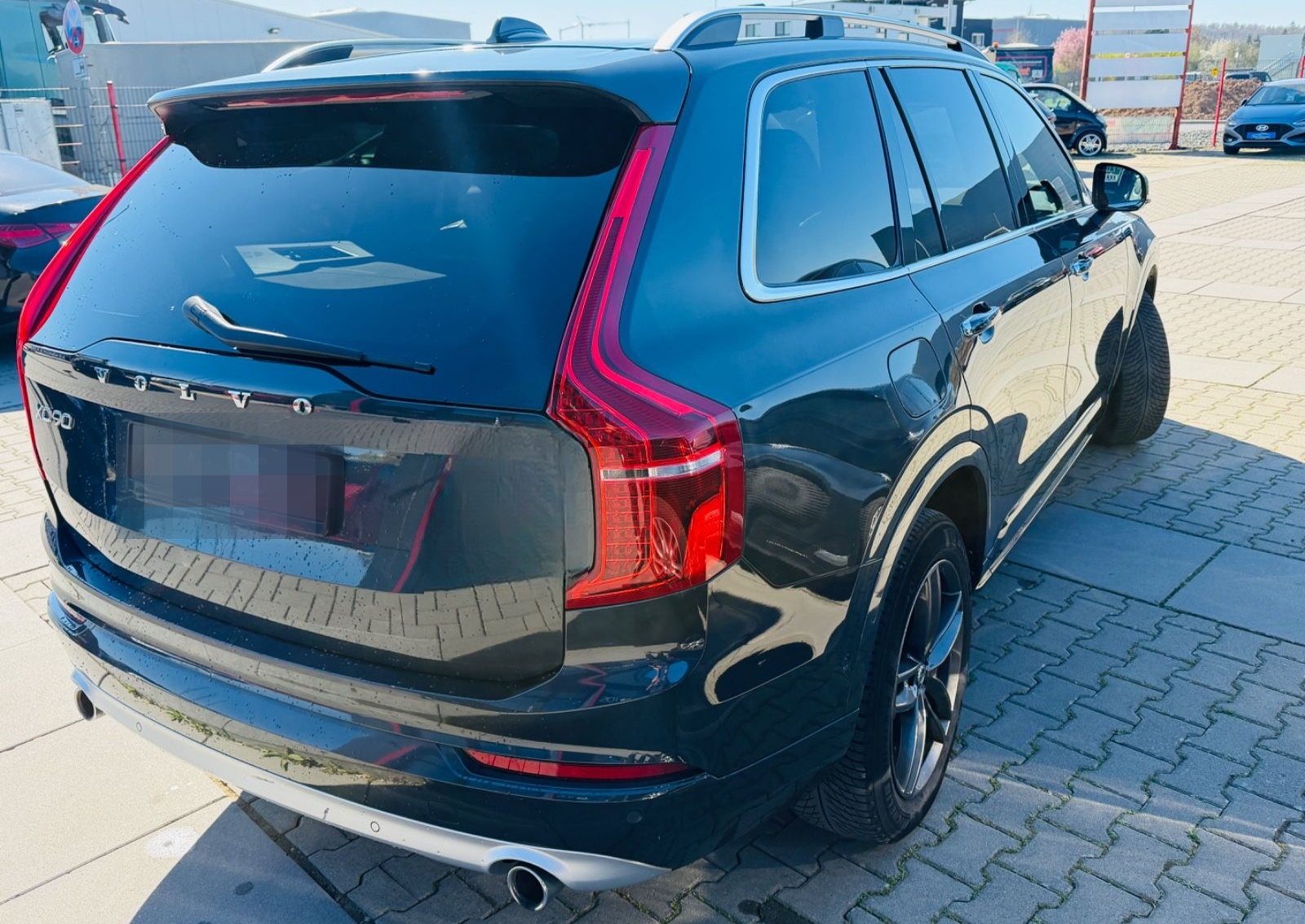 Volvo XC90 Momentum AWD 7 Sitzer foto 7