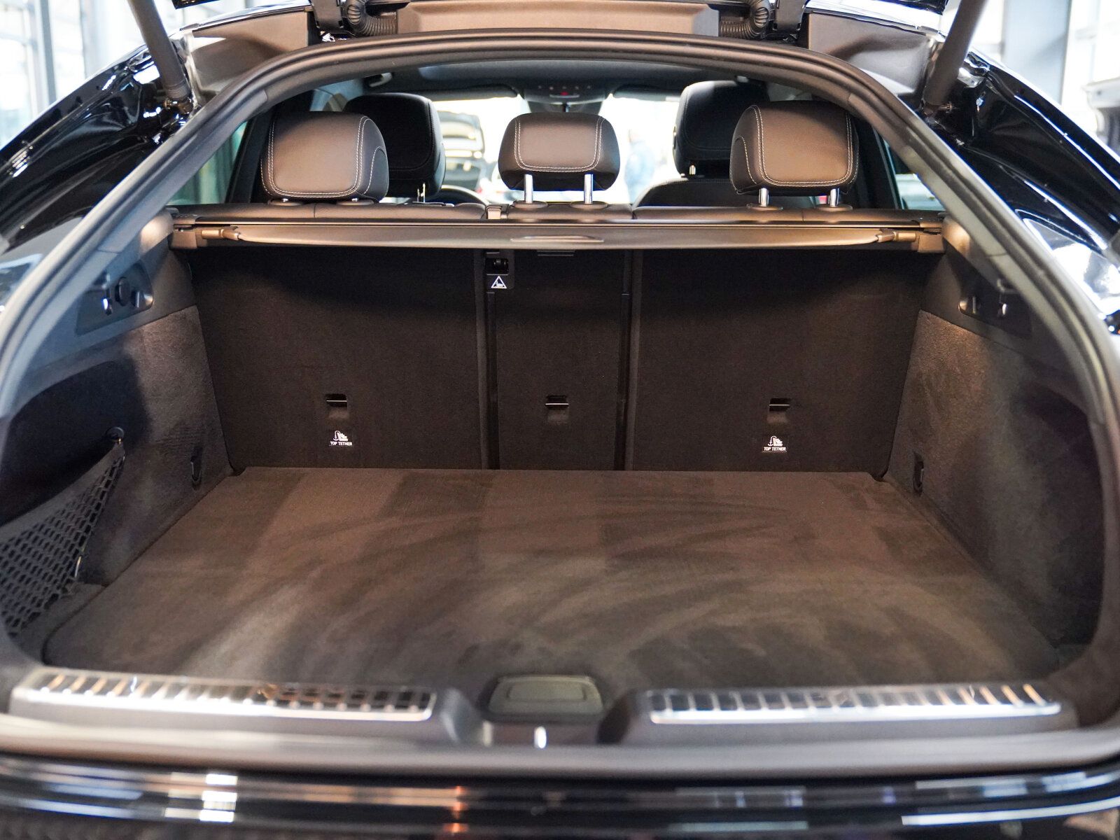 Mercedes-Benz GLC 200 4M Coupé AMG Line DISTRO Schiebedach 360 foto 11