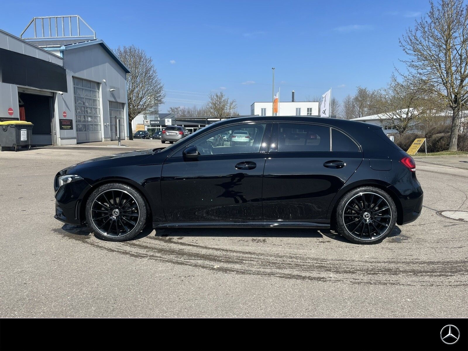 Mercedes-Benz A 200 AMG Night 19Zoll 7G LED Kam Business Ambi foto 2