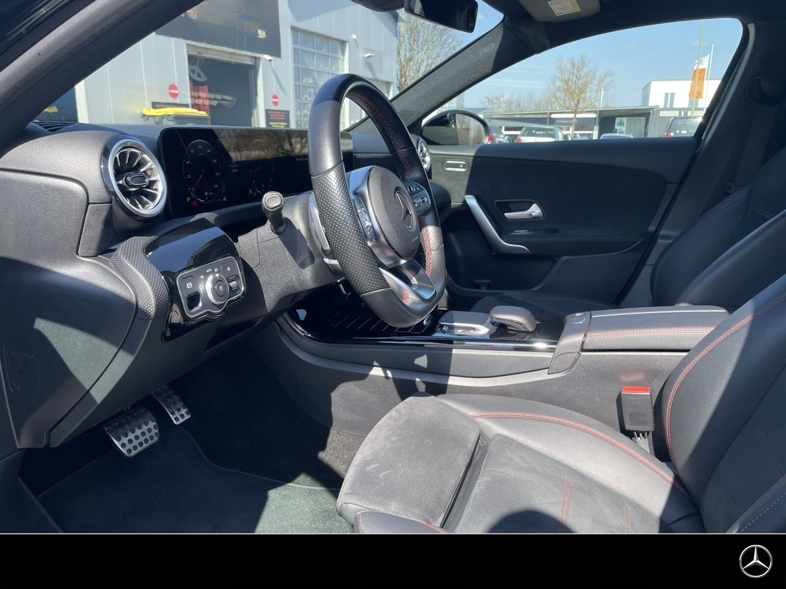 Mercedes-Benz A 200 AMG Night 19Zoll 7G LED Kam Business Ambi foto 8