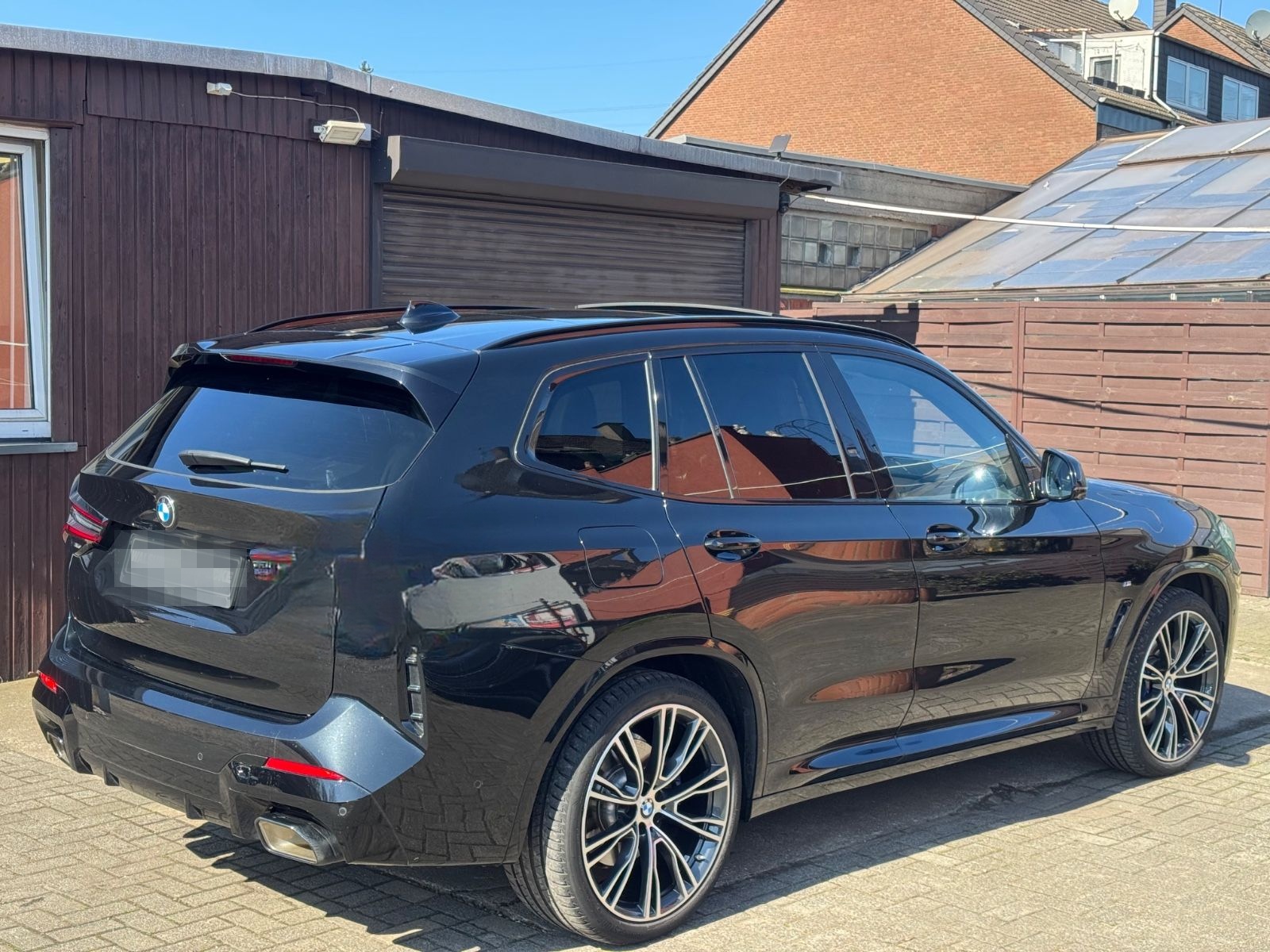 BMW X3 xDrive 20d M Sport LASER PANO 360° 21" foto 23