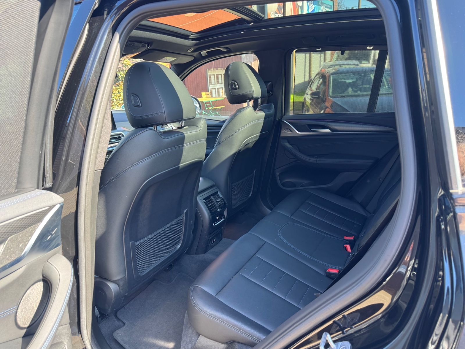 BMW X3 xDrive 20d M Sport LASER PANO 360° 21" foto 8