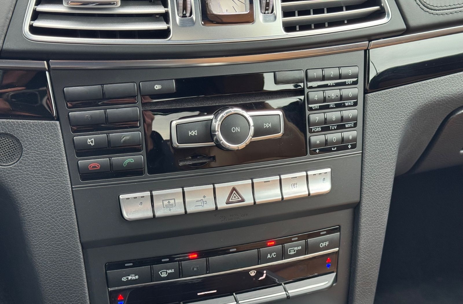 Mercedes-Benz E 350 Coupe 4Matic LEDER 360° ILS H/K MEMORY foto 15