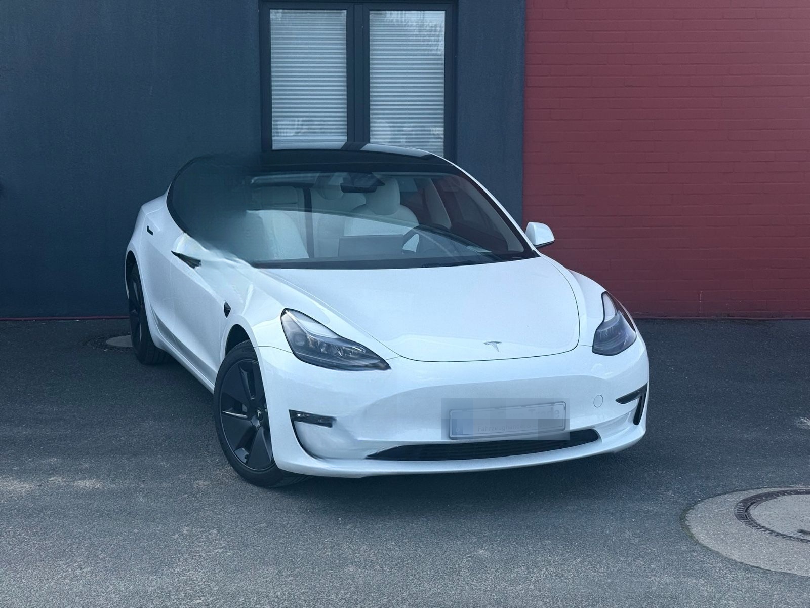 Tesla Model 3 Long Range | Dual AWD | 8Fach | SOH 92%