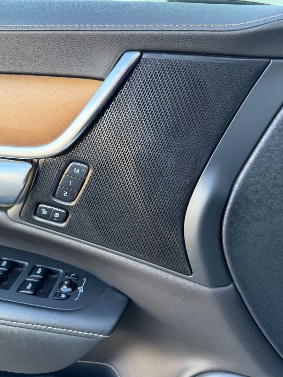 Volvo V90 D4 Inscription HUD+PANO+AHK+harman/kard.+DAB foto 11