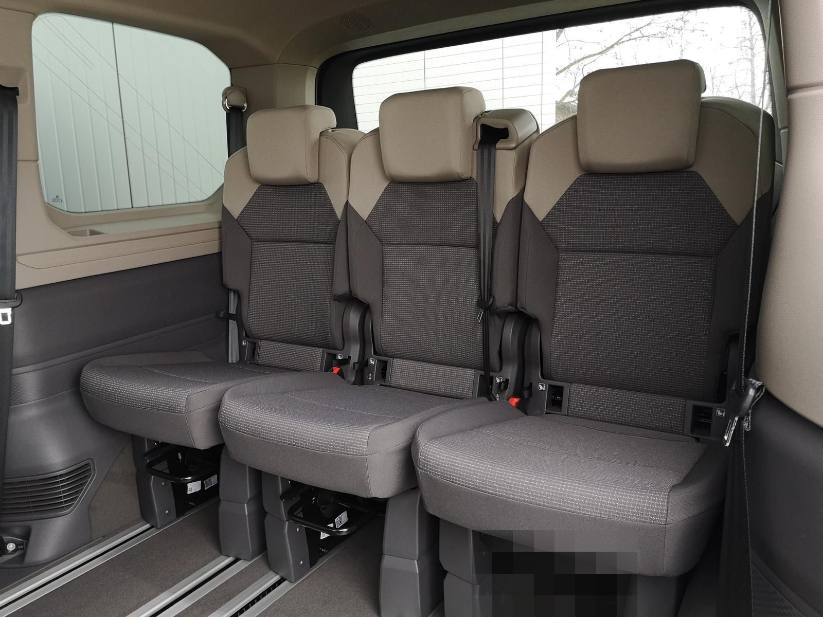 Volkswagen T7 Multivan 2,0TDI DSG Sport Edition Komfort LÜ  foto 9