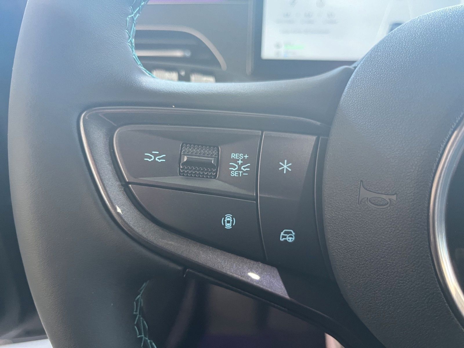 BYD SEAL 6 DM-i TOURING Comfort/360°/HUD/SHZ/PANO-DA foto 16