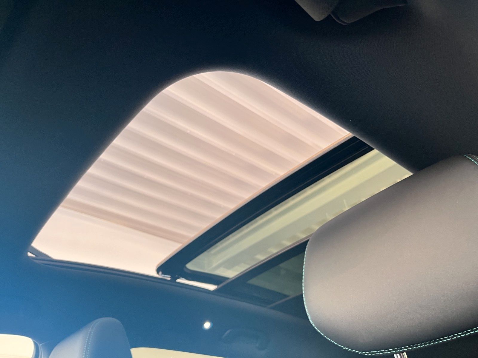 BYD SEAL 6 DM-i TOURING Comfort/360°/HUD/SHZ/PANO-DA foto 18