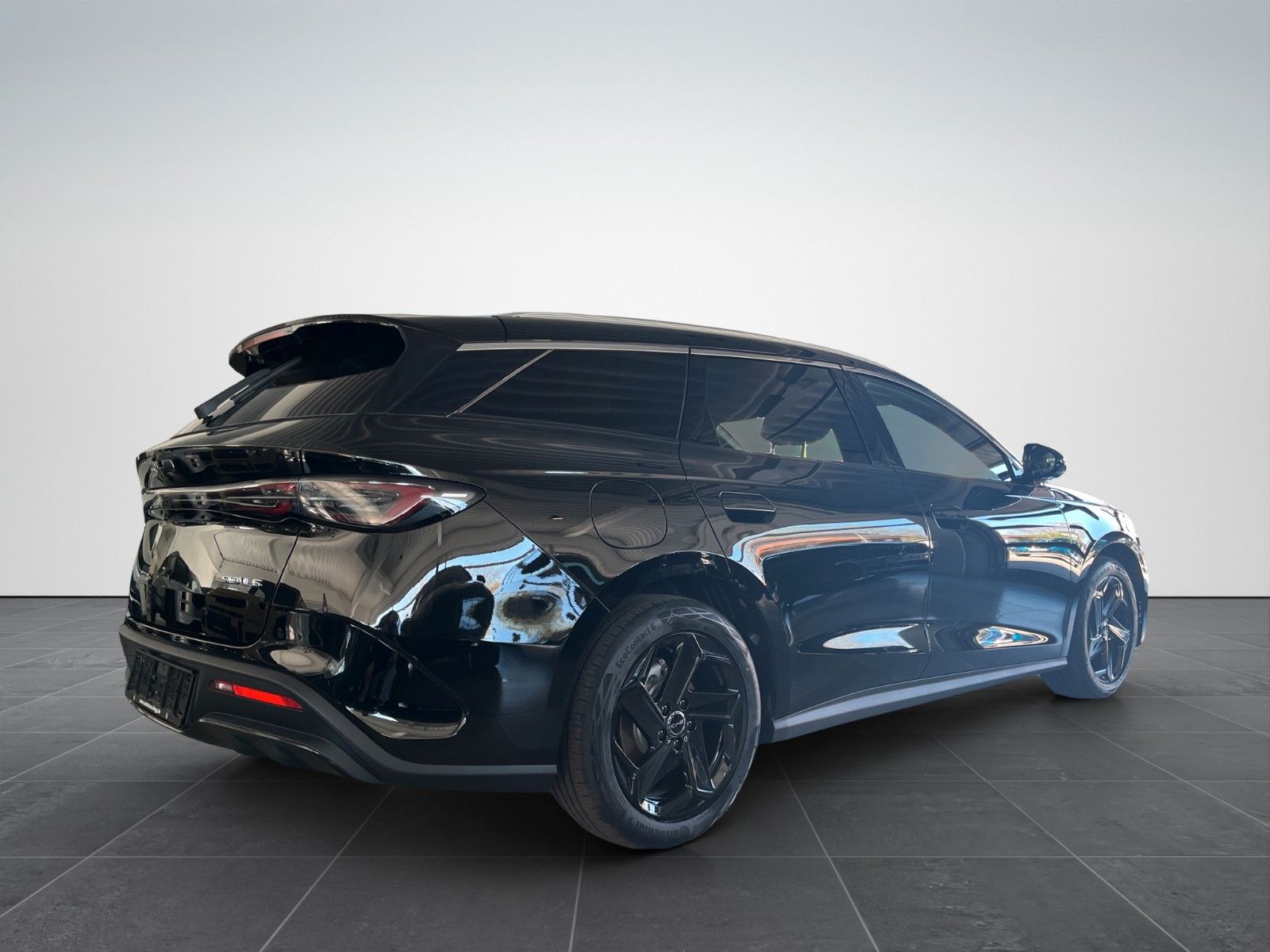 BYD SEAL 6 DM-i TOURING Comfort/360°/HUD/SHZ/PANO-DA foto 3