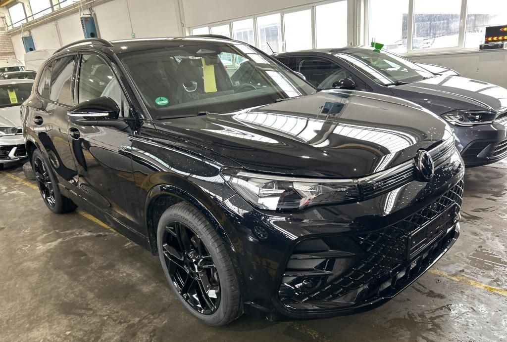 Volkswagen Tiguan R-Line 1,5 eTSI/Matrix LED/SHZ/360°Kamera foto 3