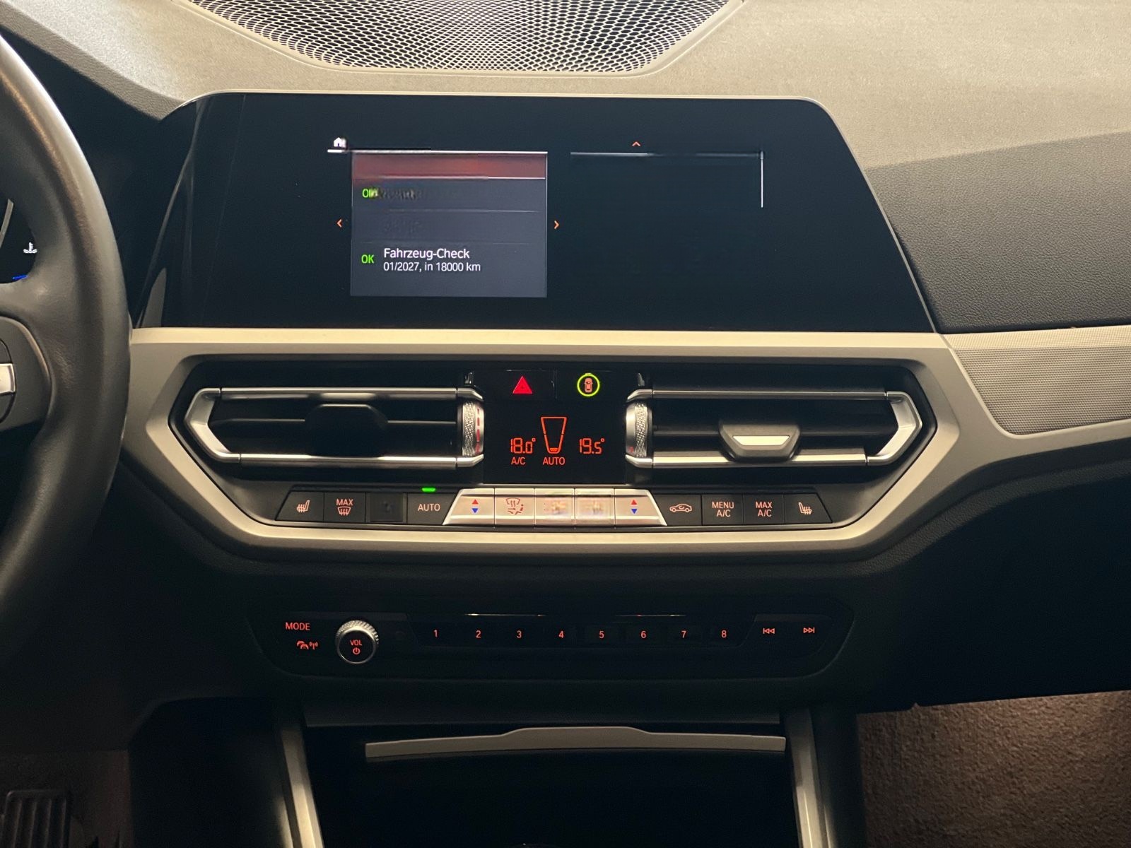 BMW 318d Advantage Aut/Navi/SportSitze/Tempomat foto 17