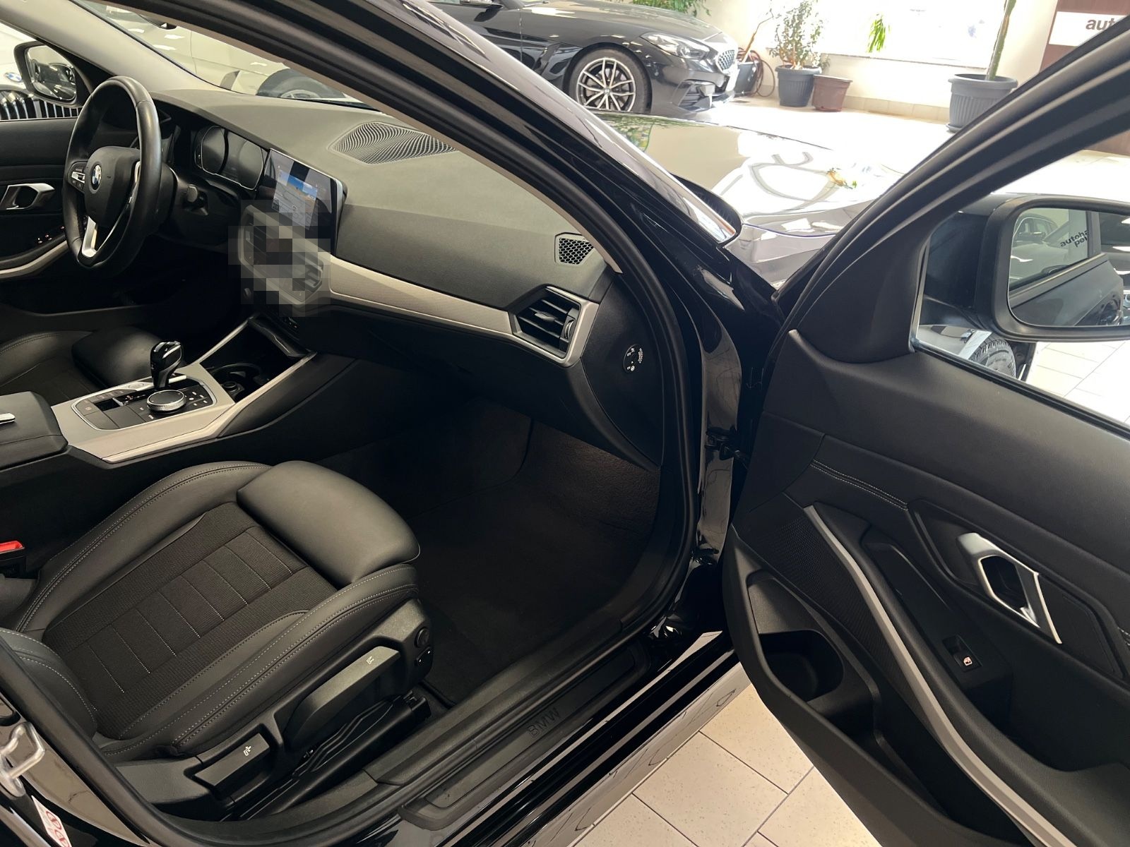 BMW 318d Advantage Aut/Navi/SportSitze/Tempomat foto 22