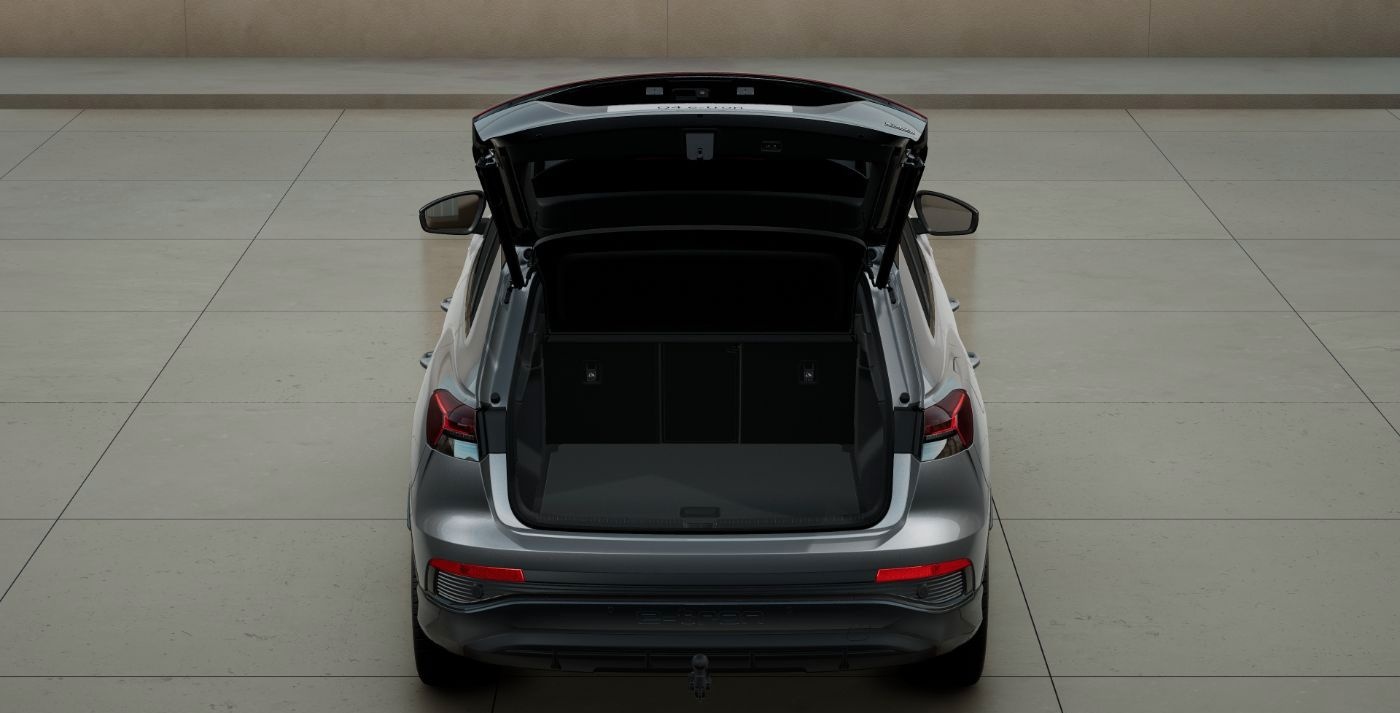 Audi Q4 e-tron 55 e-tron quattro AHK S line Pano AHK foto 7