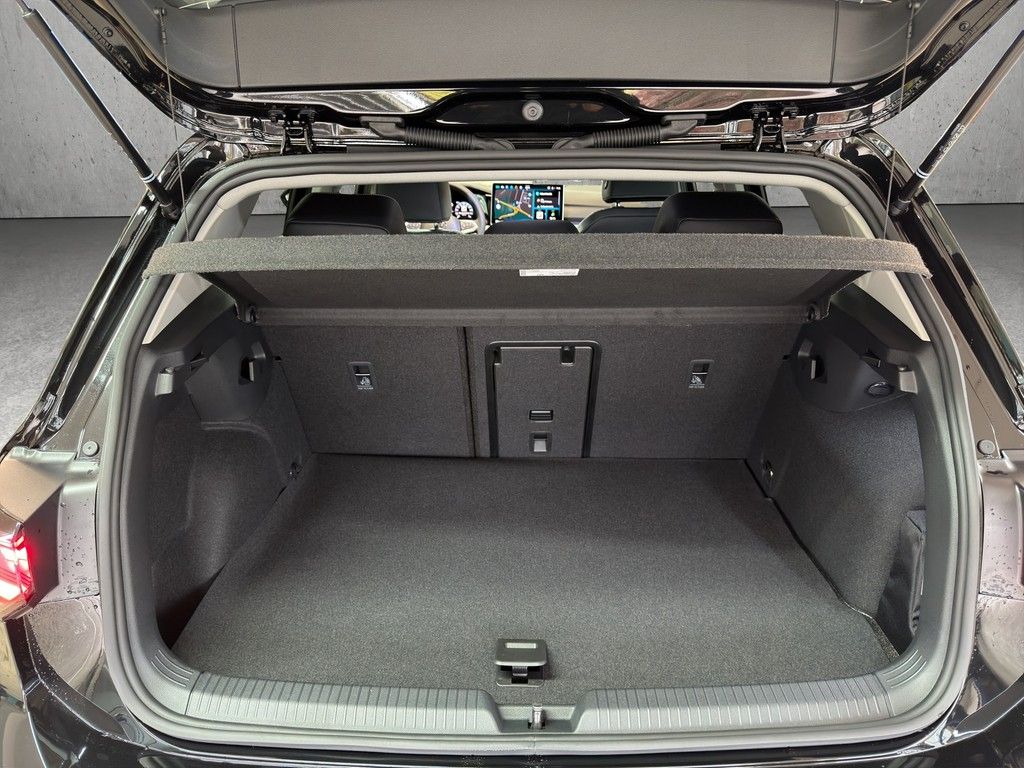 Volkswagen Golf Life 1.5 eHybrid DS IQ.LIGHT/ACC/RFK Energy foto 18