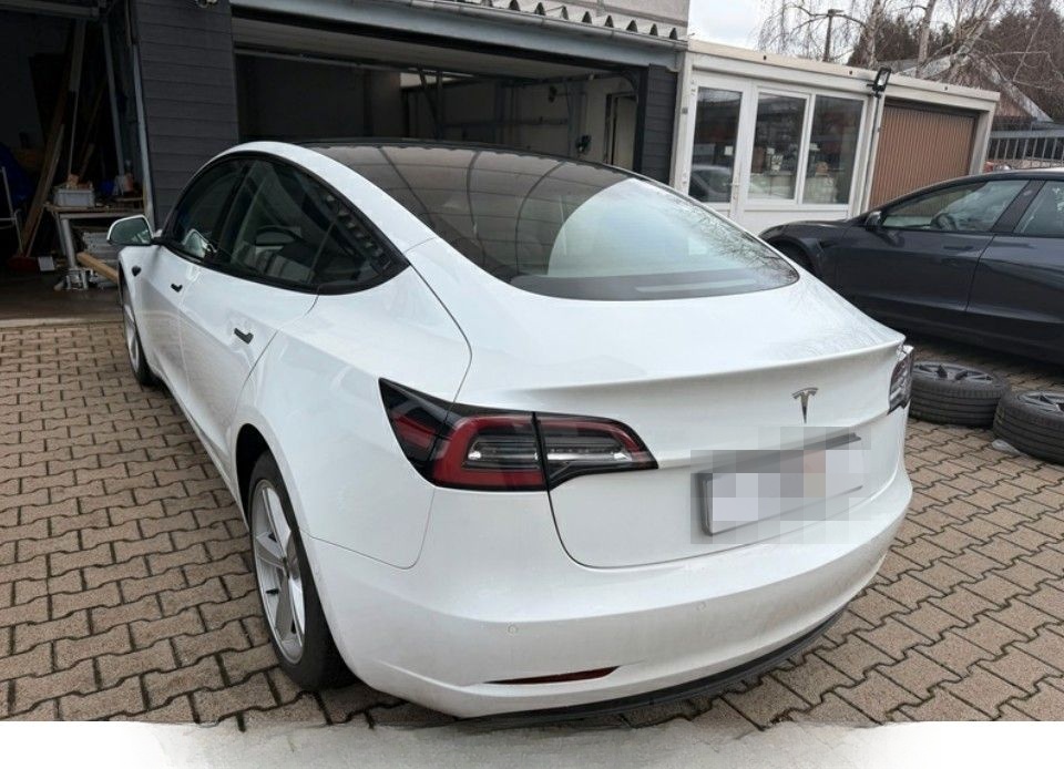 Tesla Model 3 18" Wärmepumpe Ryzen Shanghai Autopilot foto 3
