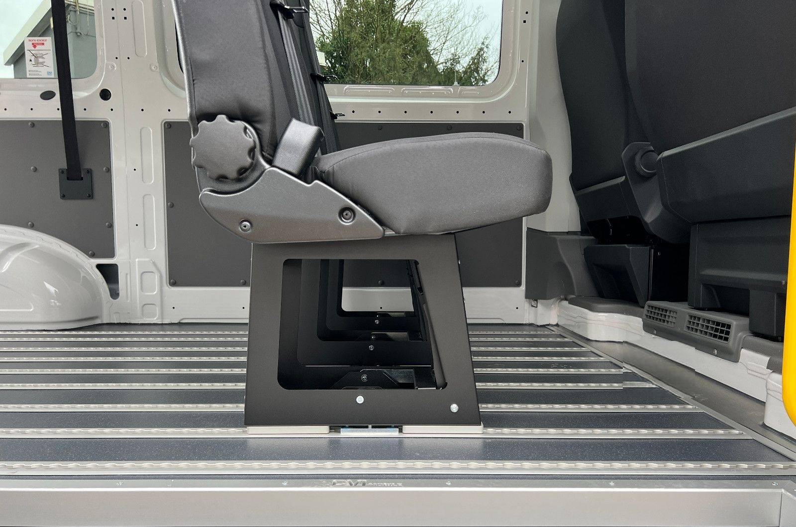 Volkswagen Crafter 103 KW L3 KMP AMF Lift Rollstulrampe foto 12