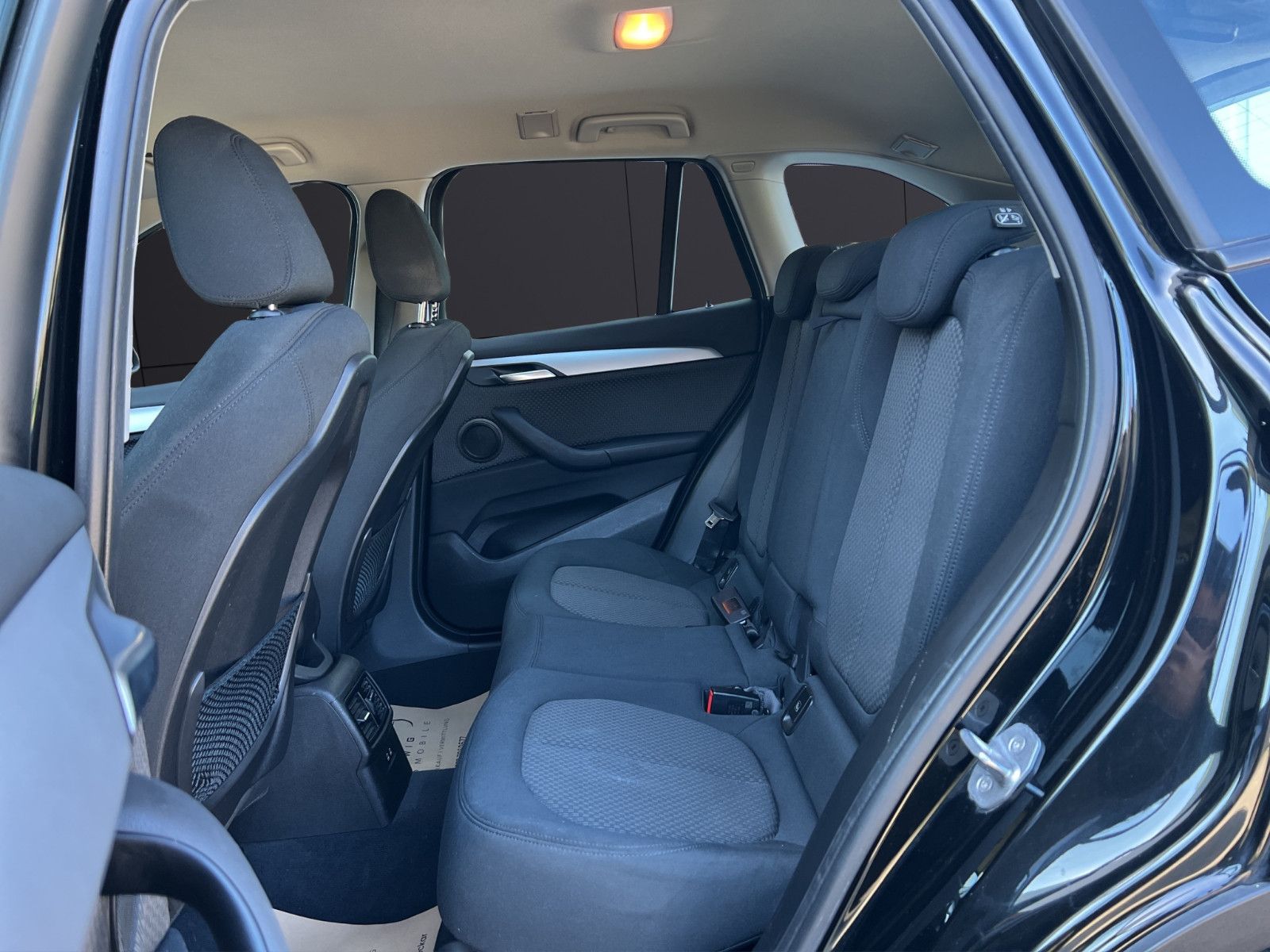 BMW X1 xDrive 20 d Advantage / ALLRAD / AUTOMATIK foto 13