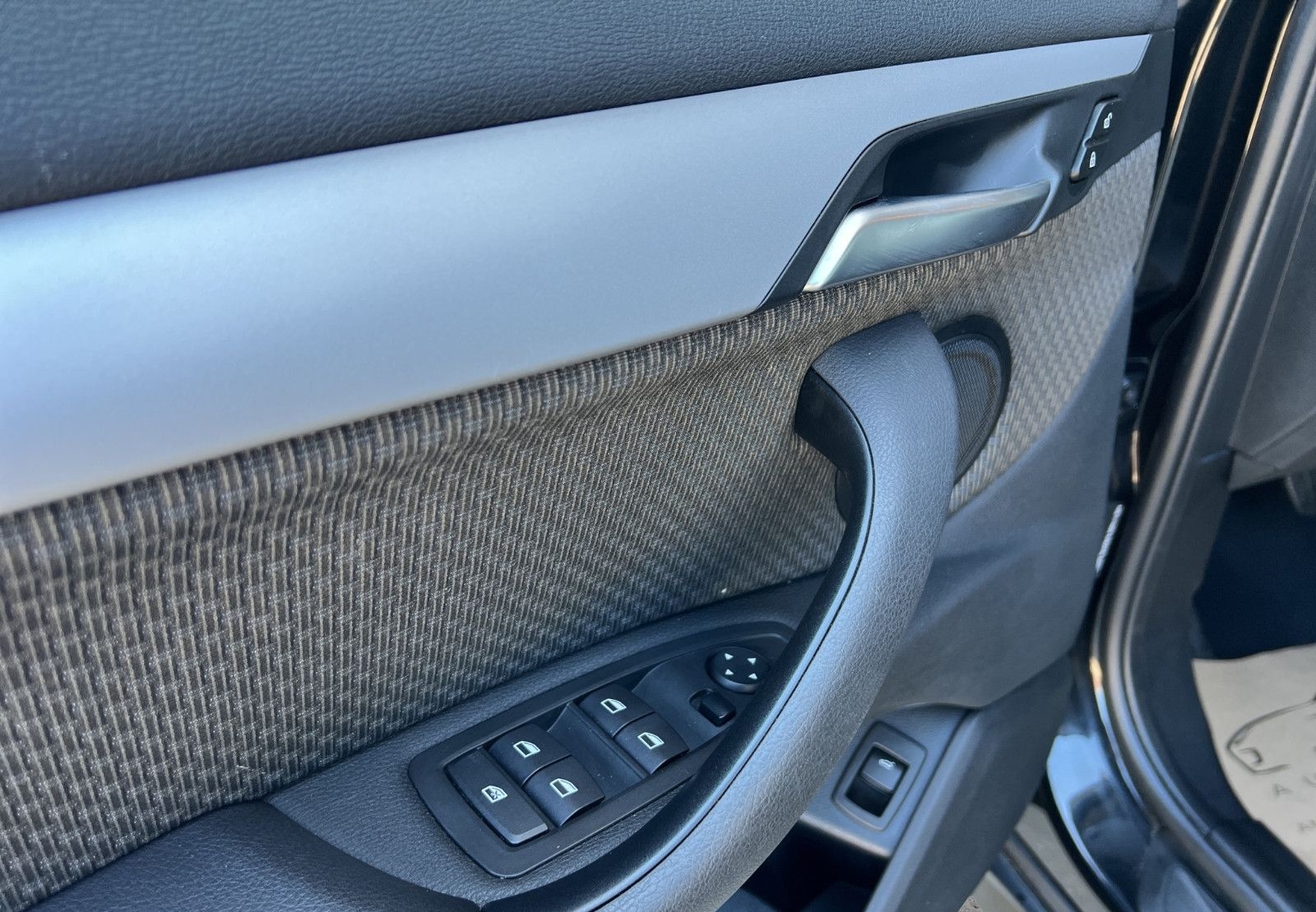 BMW X1 xDrive 20 d Advantage / ALLRAD / AUTOMATIK foto 14