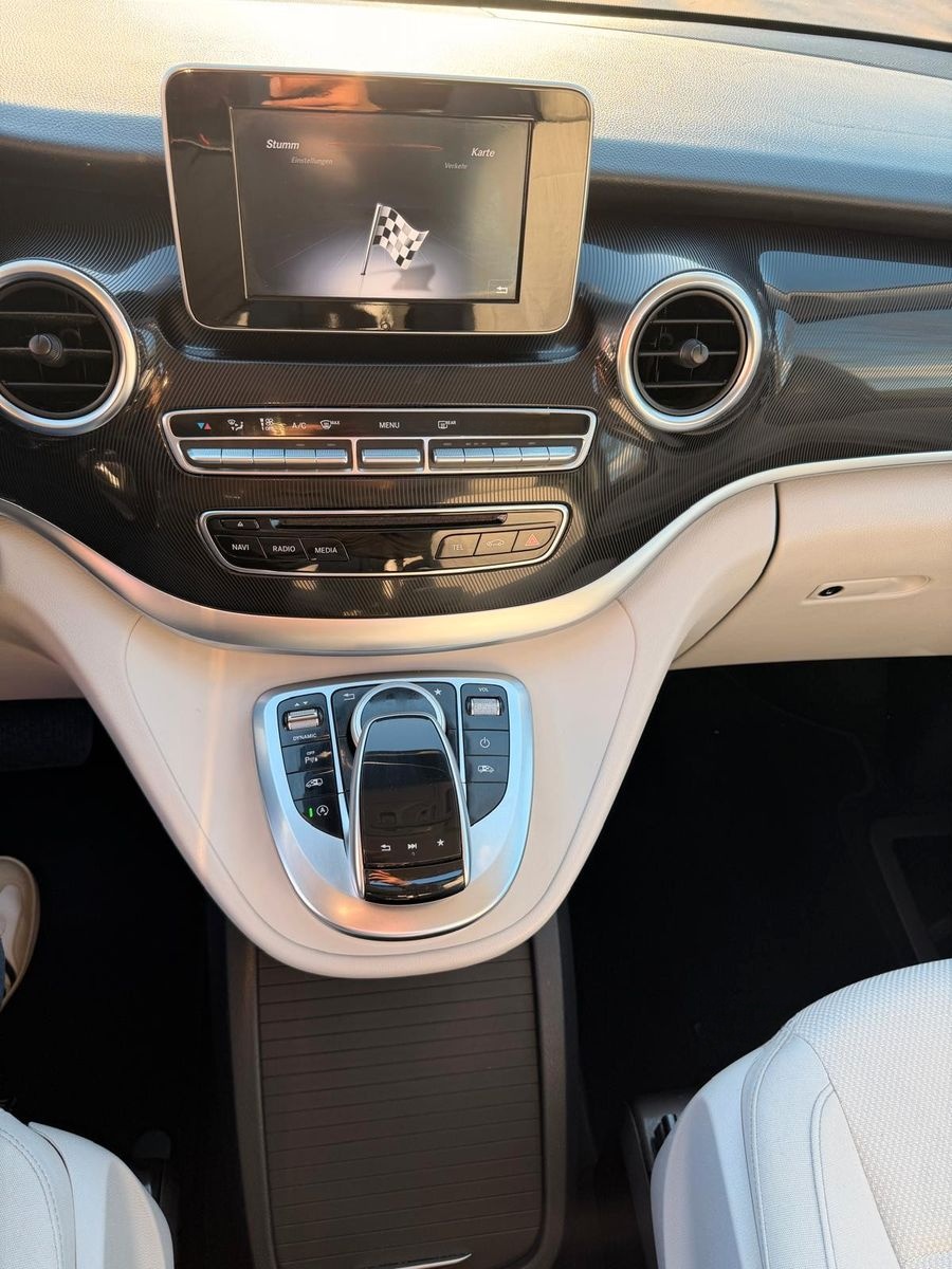 Mercedes-Benz V 250 d Lang Pano Standhzg LED Navi 7 Sitze foto 18