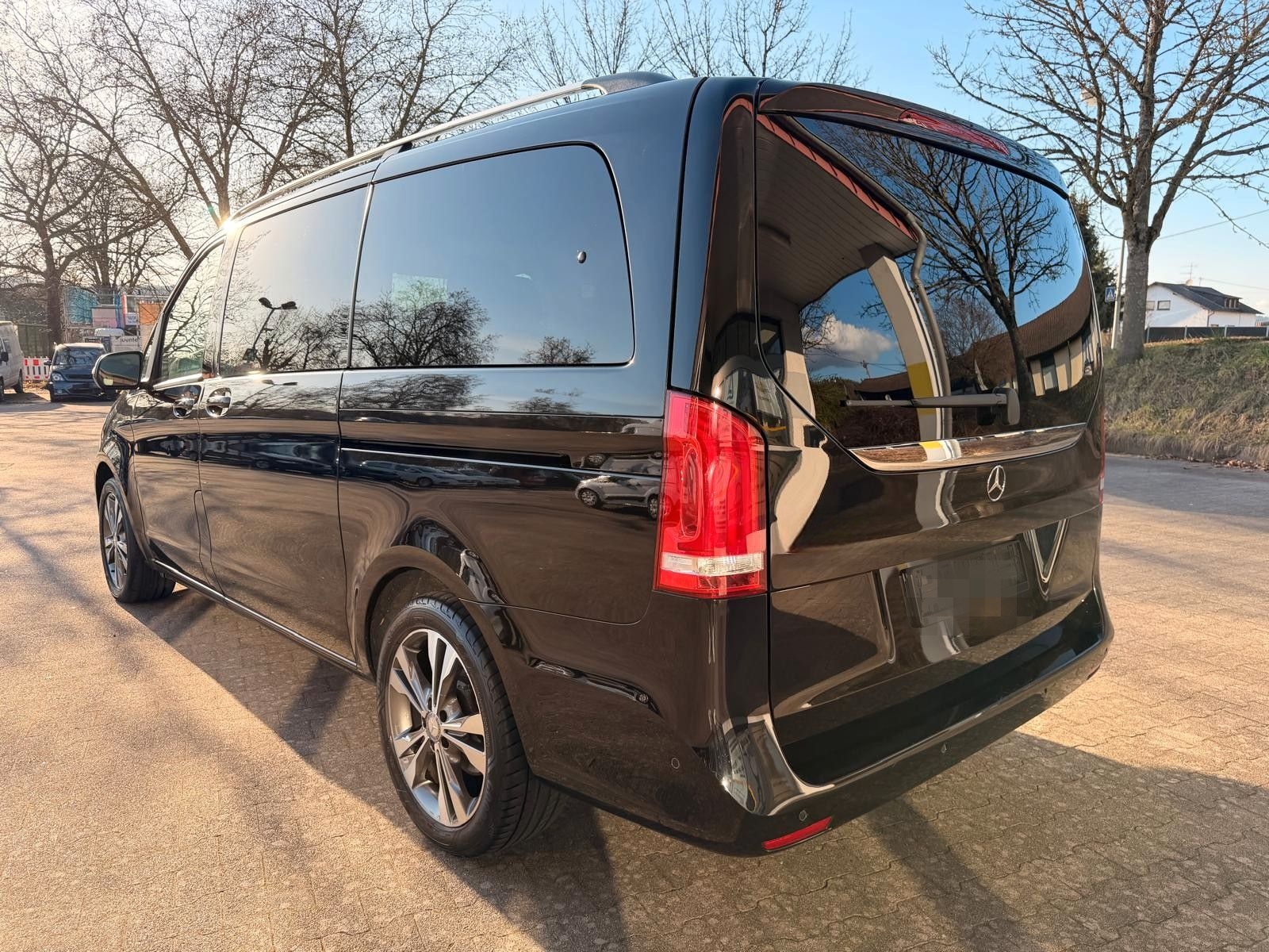 Mercedes-Benz V 250 d Lang Pano Standhzg LED Navi 7 Sitze foto 8