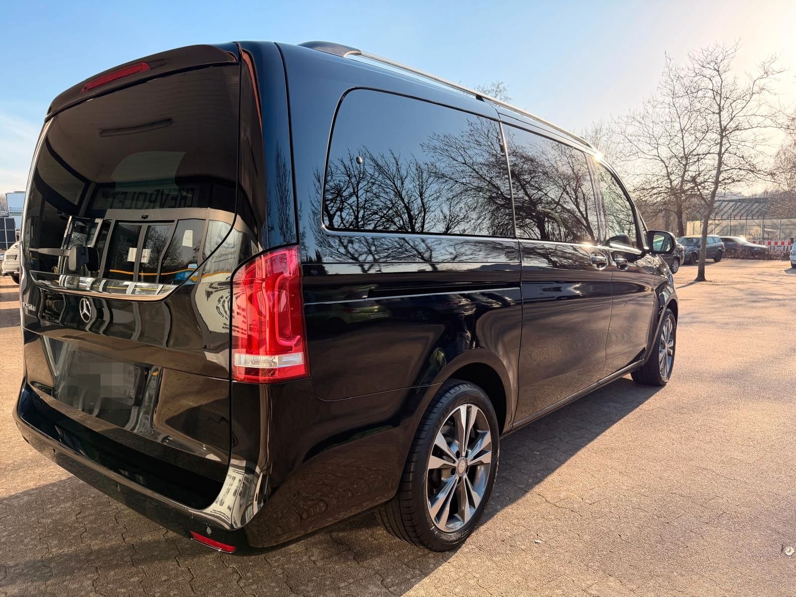 Mercedes-Benz V 250 d Lang Pano Standhzg LED Navi 7 Sitze foto 9