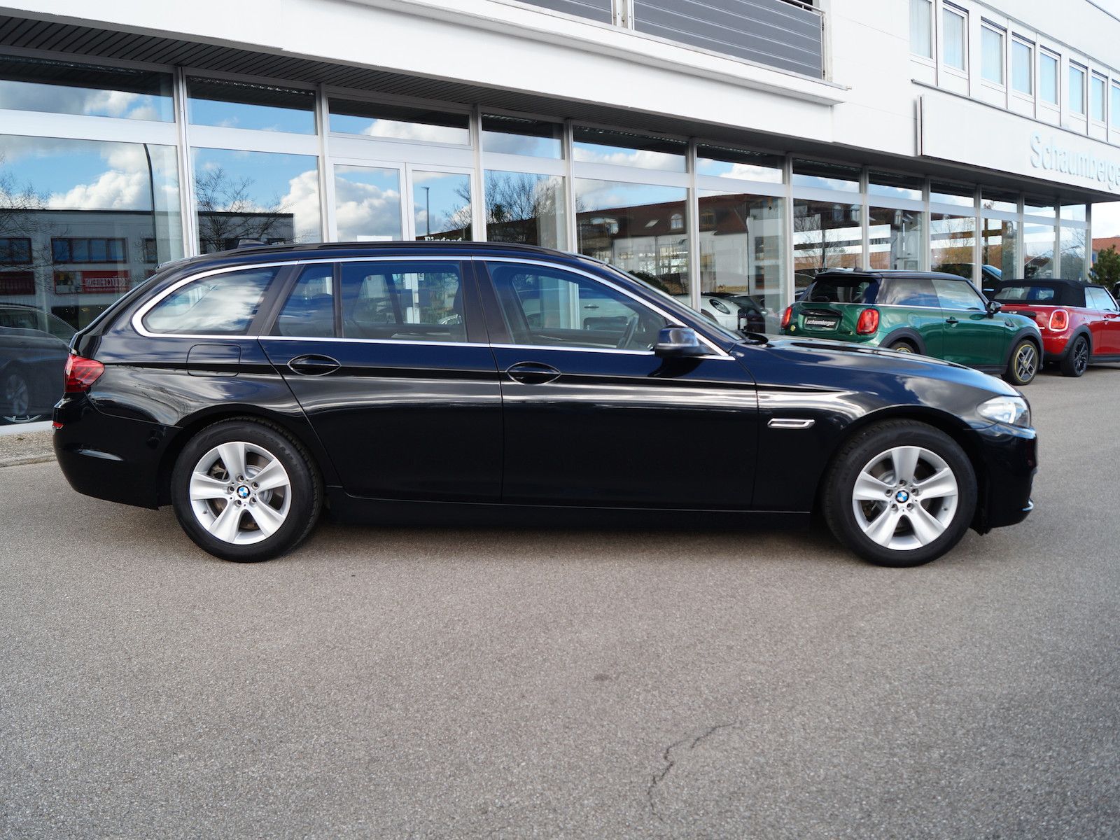 BMW 520d Aut. Touring * Navi * Xenon/Kurvenlicht * foto 2