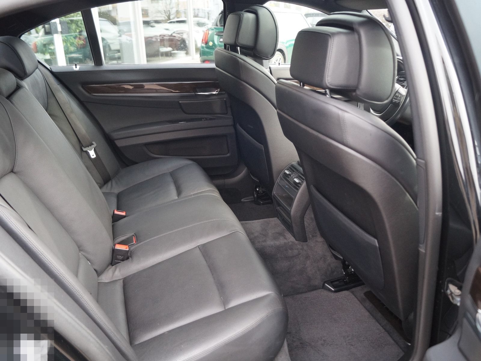 BMW 750i Aut.* Navi * Glasdach * Hifi-DSP * Alu 20´ foto 11