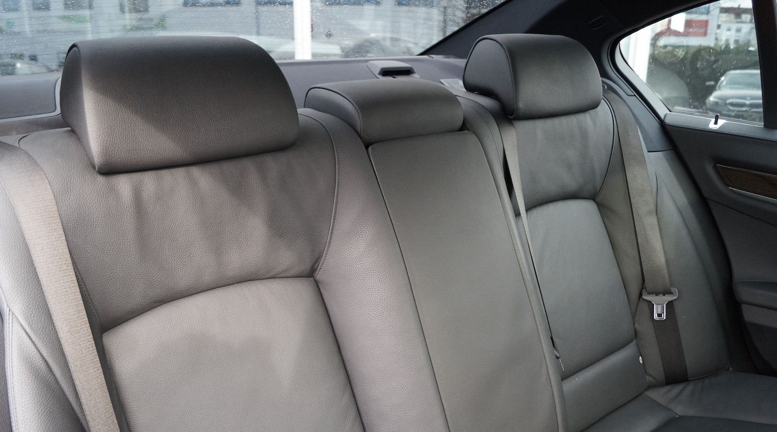 BMW 750i Aut.* Navi * Glasdach * Hifi-DSP * Alu 20´ foto 12