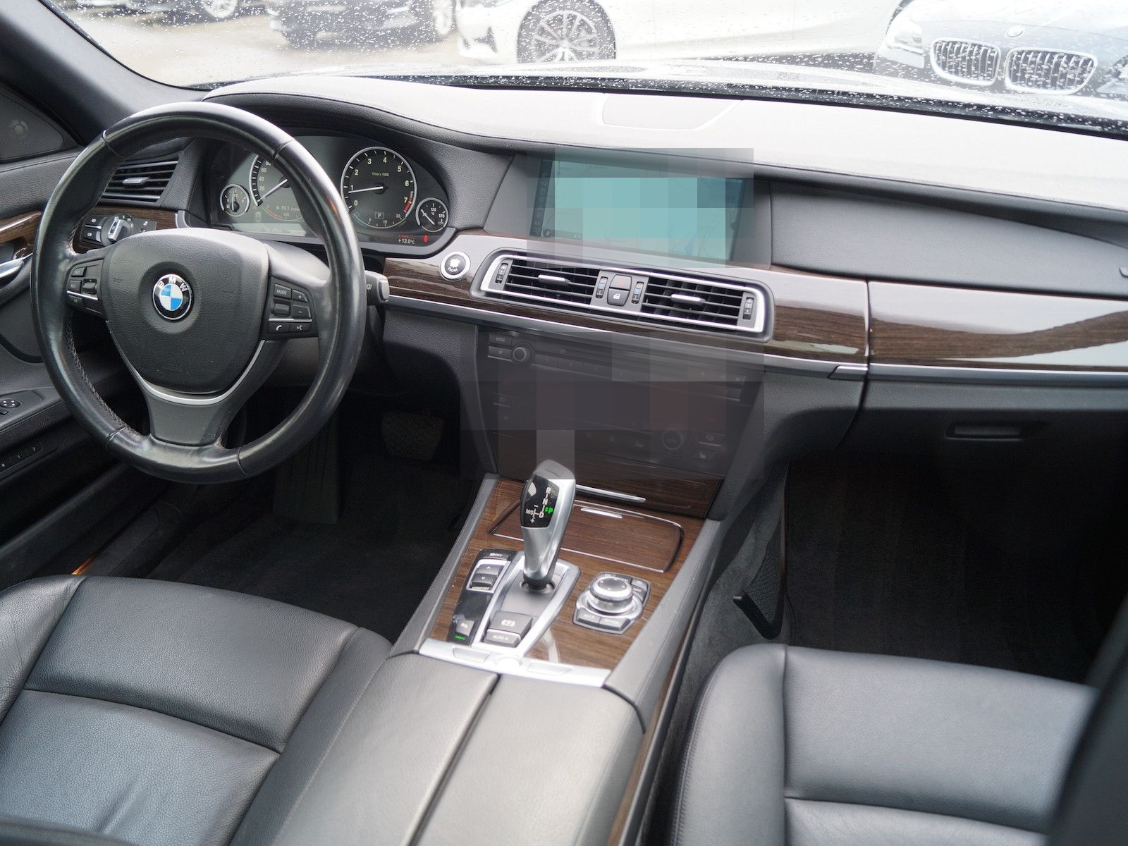 BMW 750i Aut.* Navi * Glasdach * Hifi-DSP * Alu 20´ foto 10