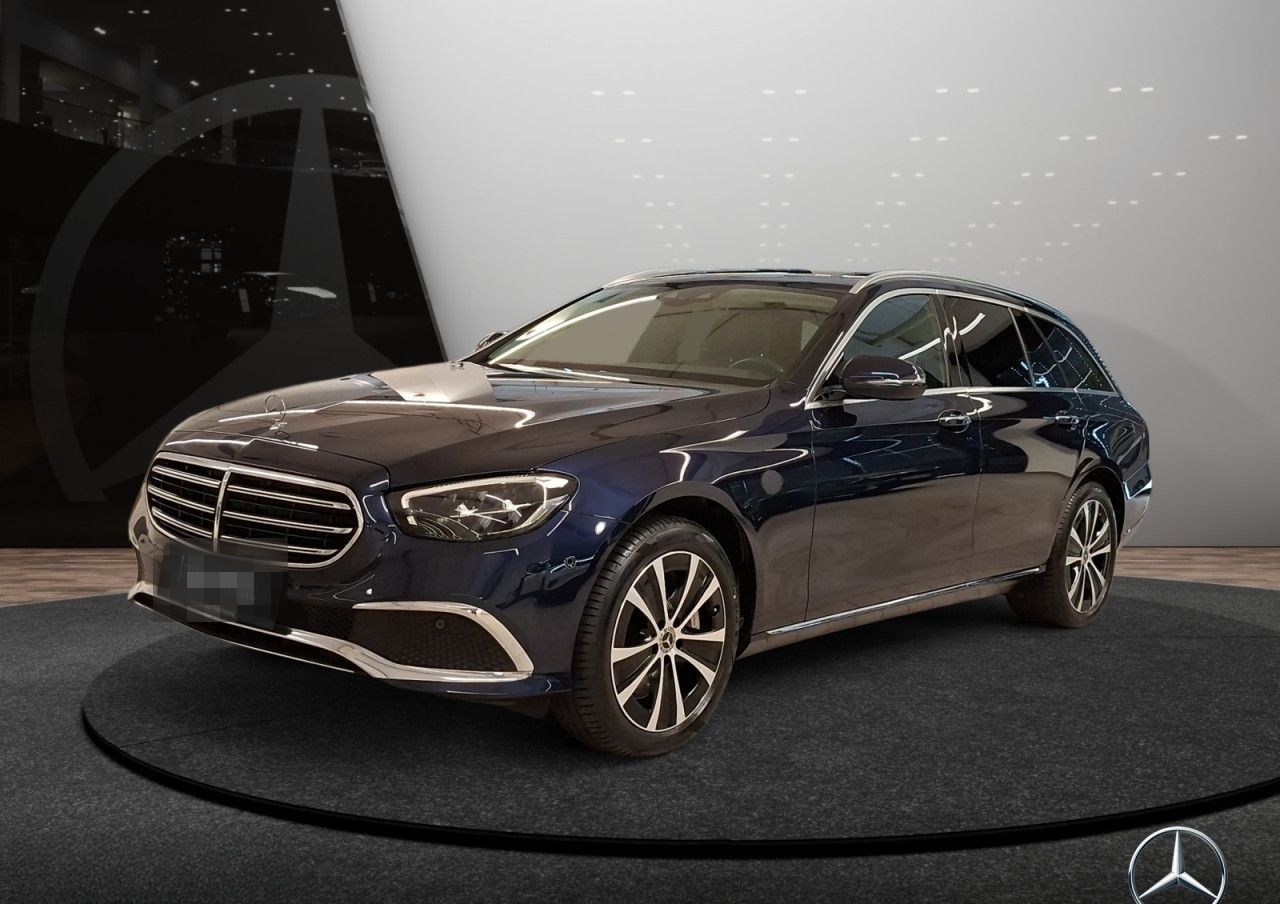 Mercedes-Benz E 300 de 4M T EXCLUSIVE/SD/RFK/HUD/LED foto 2
