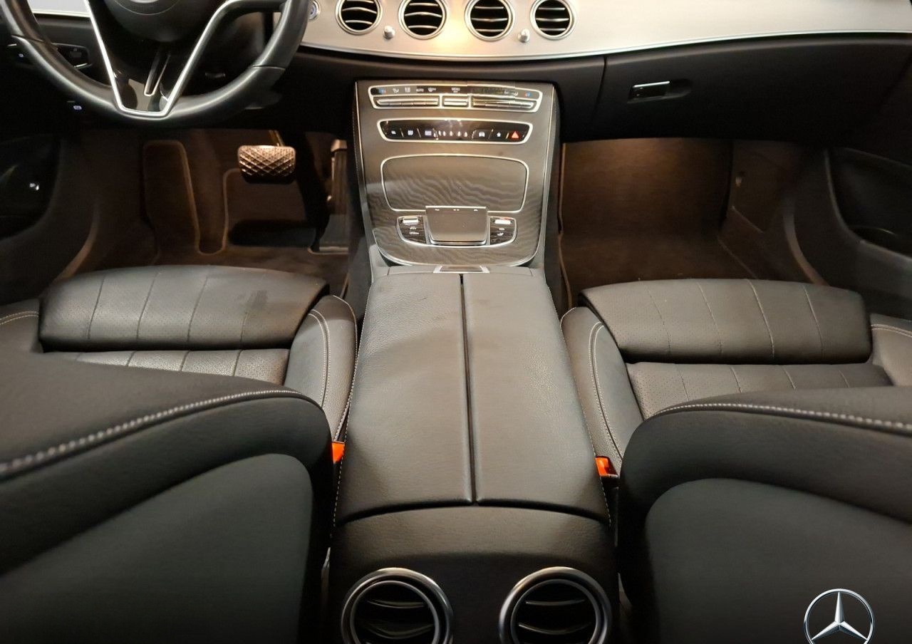 Mercedes-Benz E 300 de 4M T EXCLUSIVE/SD/RFK/HUD/LED foto 15
