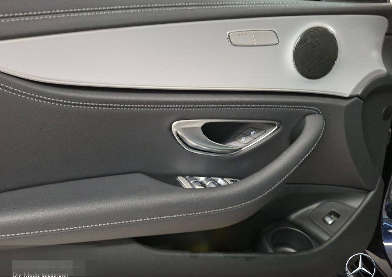 Mercedes-Benz E 300 de 4M T EXCLUSIVE/SD/RFK/HUD/LED foto 20