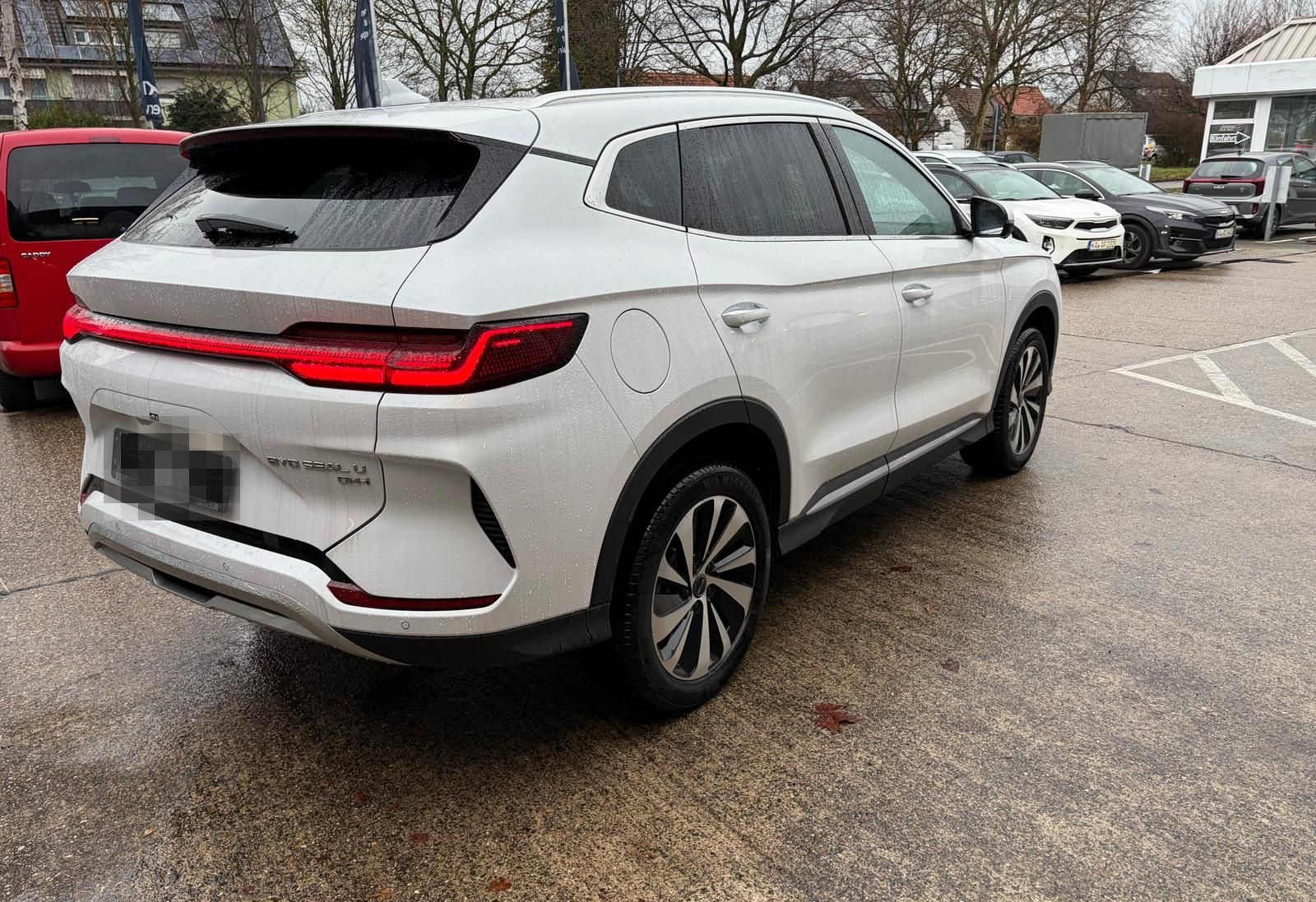 BYD SEAL U 1.5 DM-I BOOST 18.3KWH PANO-GSD HEAD-UP foto 5