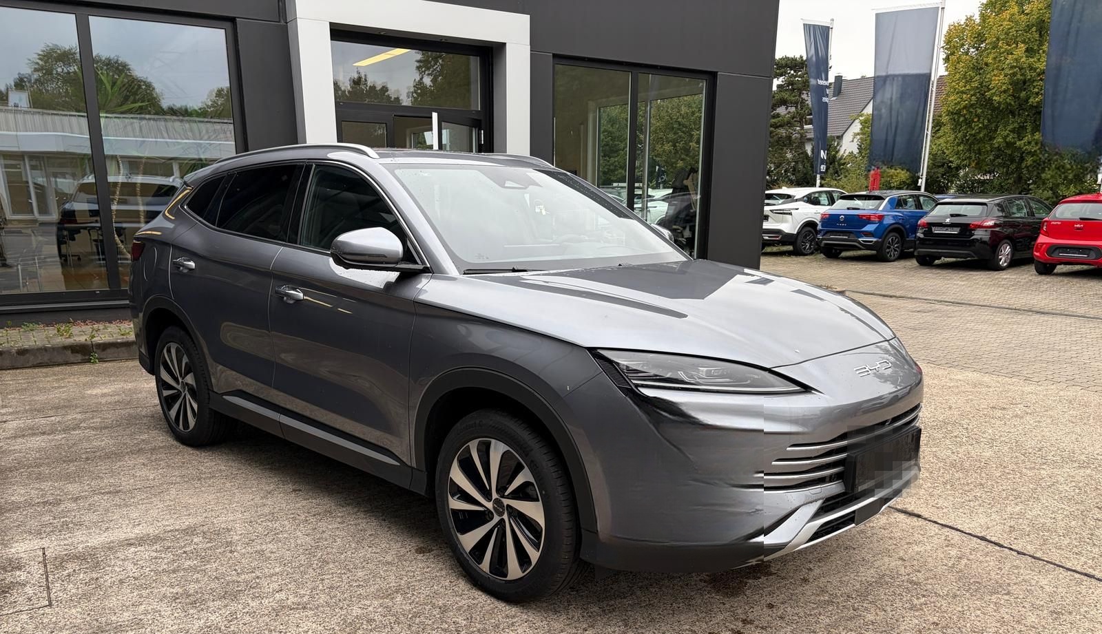 BYD SEAL U 1.5 DM-I BOOST 18.3KWH PANO-GSD HEAD-UP foto 3