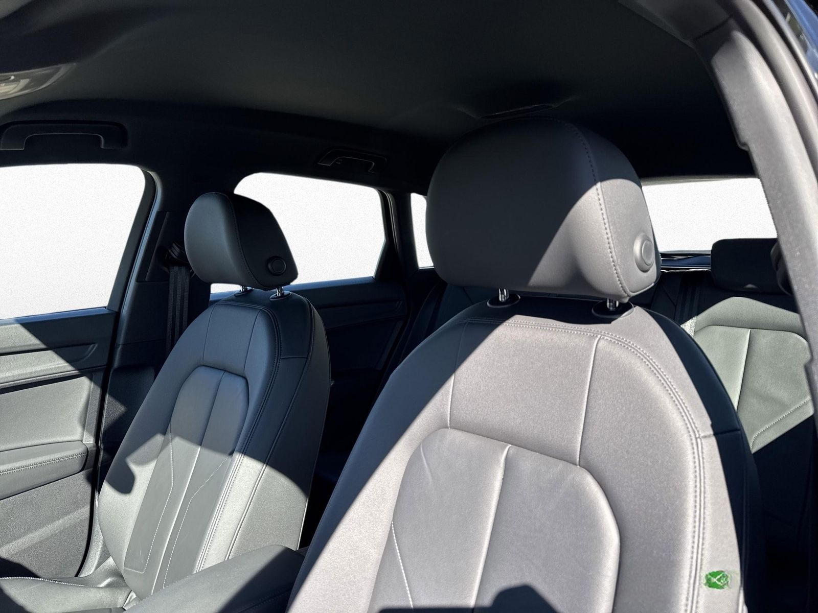 Audi Q3 adv. 35 TDI S-tronic - NAVI - LED - ACC foto 11