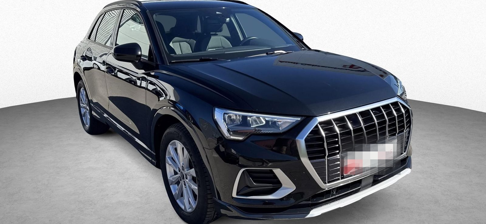 Audi Q3 adv. 35 TDI S-tronic - NAVI - LED - ACC foto 3