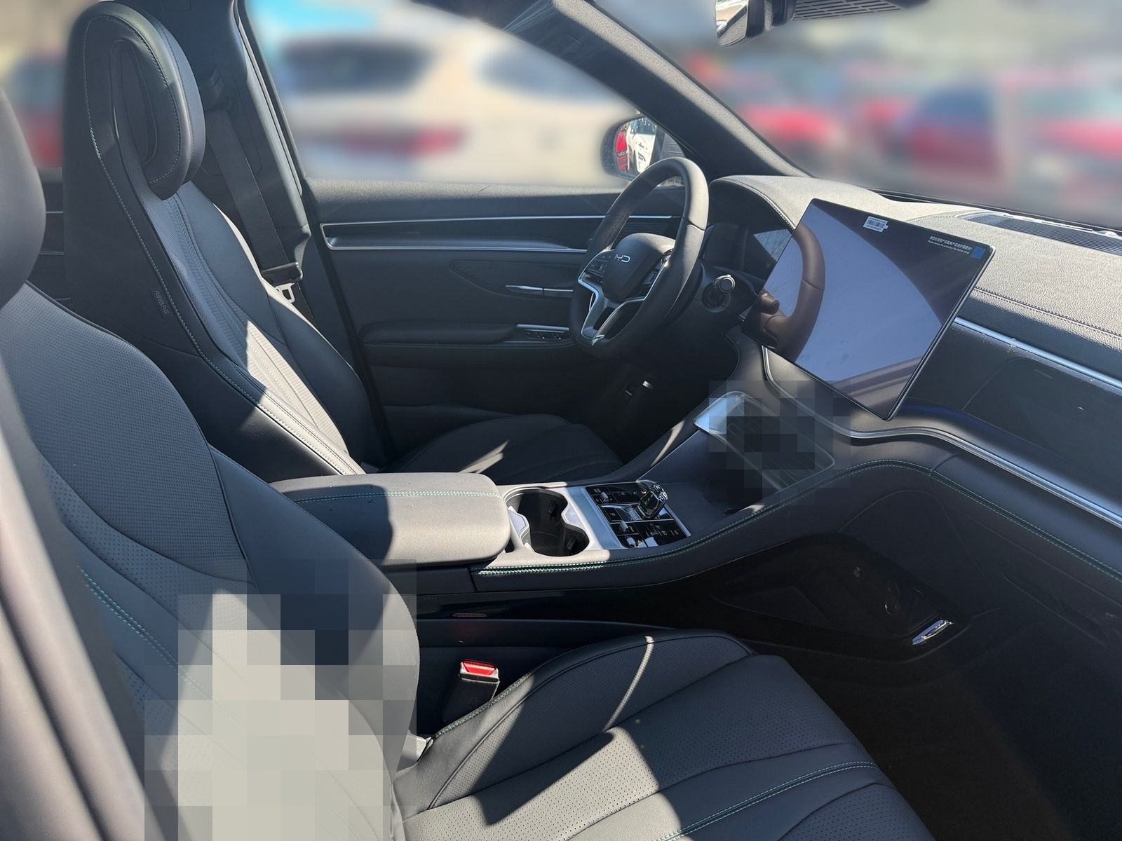 BYD Seal U DM-I | Design | Plug in Hybrid | Pano foto 11