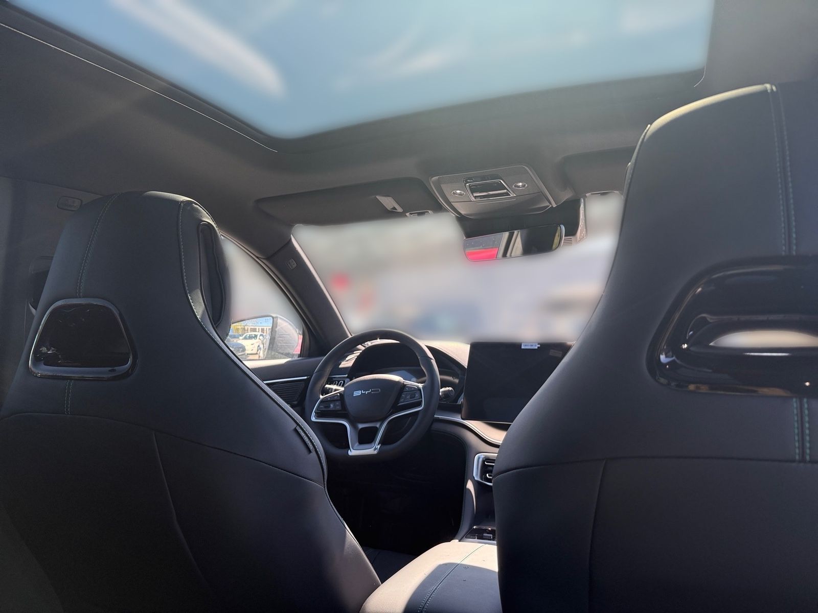 BYD Seal U DM-I | Design | Plug in Hybrid | Pano foto 6