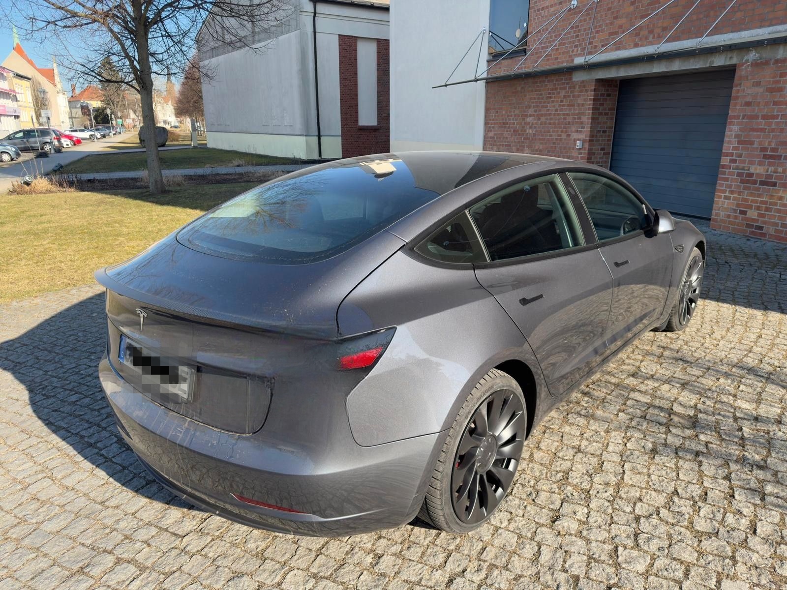 Tesla Model 3 Performance Dual AWD Lift foto 4
