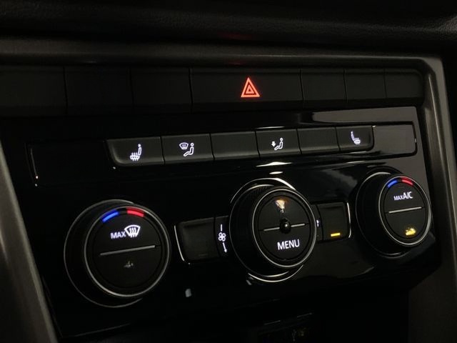 Volkswagen T-Roc 2.0 TDI LED+KAMERA+ACC+SHZ+TEMP+TOTW+SPURH foto 14