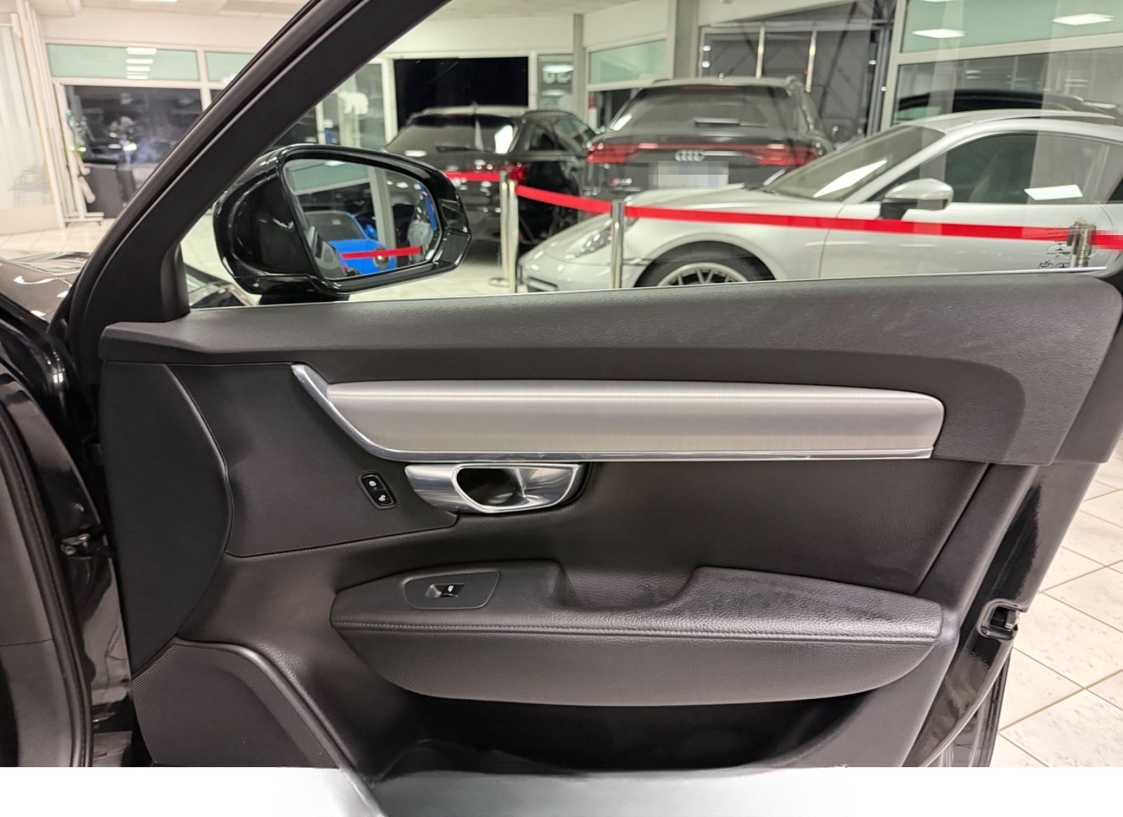 Volvo S90 Lim. Momentum*MEMORY*XENIUM*LED*VIRTUAL* foto 15