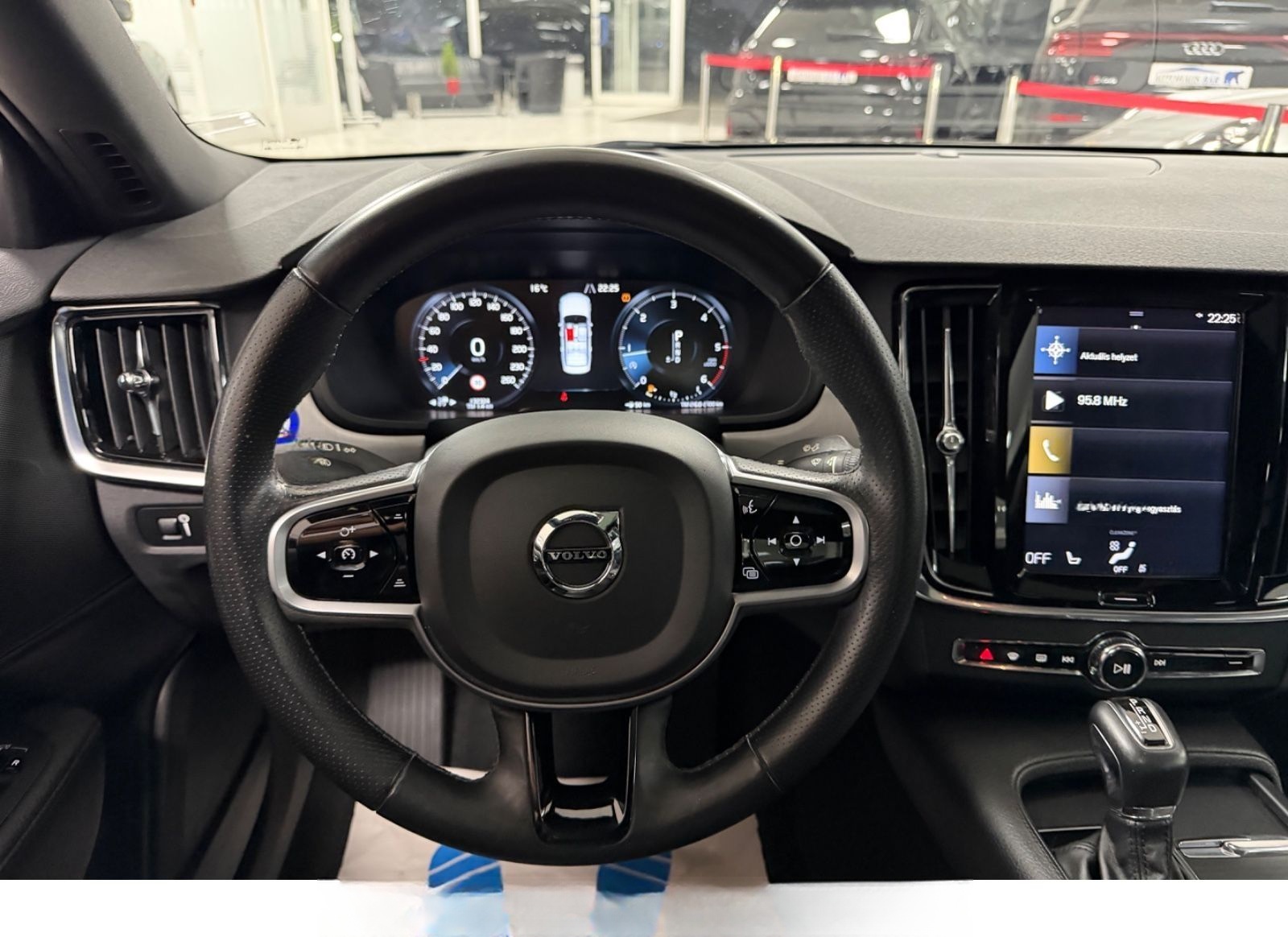 Volvo S90 Lim. Momentum*MEMORY*XENIUM*LED*VIRTUAL* foto 22